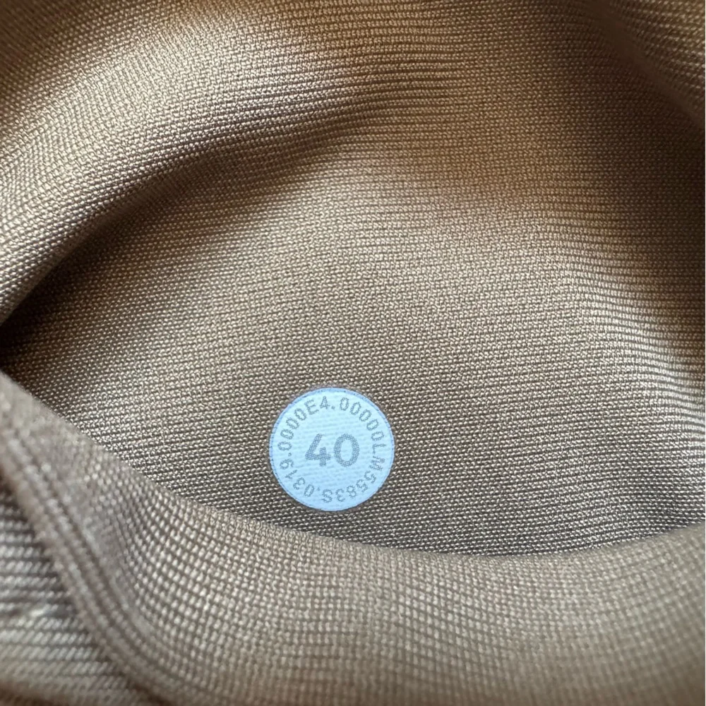 lululemon athletica classic fit